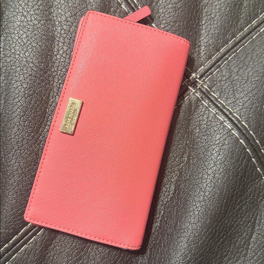 Kate Spade pink Wallet